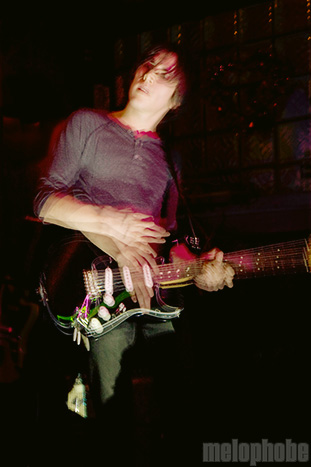 Brown Recluse Sings at Kung Fu Necktie, February 8, 2009. Photo by Zack Gross.