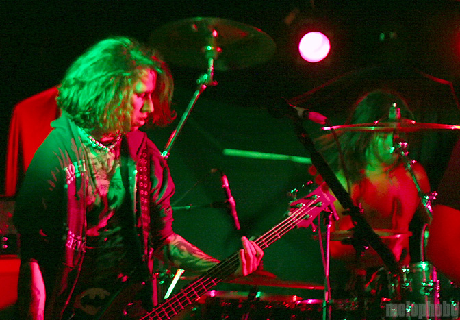 Black Tide at Middle East Downstairs, February 22, 2009. Photo by Ian Doreian.