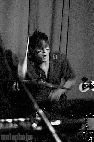 Pomegranates at Kung Fu Necktie, February 23, 2009. Photo by Jesse Gimbel.