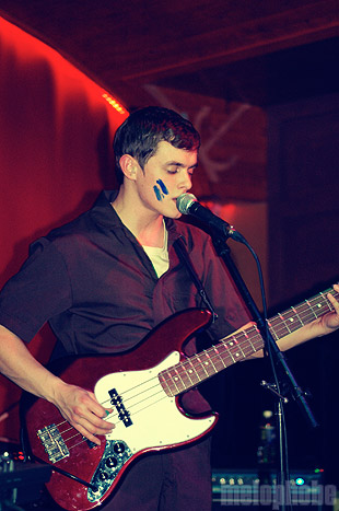 Pomegranates at Kung Fu Necktie, February 23, 2009. Photo by Jesse Gimbel.