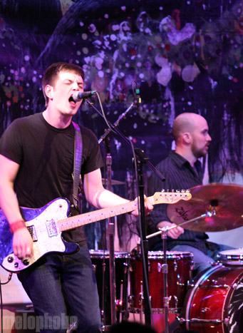 Jason Isbell and The 400 Unit at World Café Live, February 27, 2009. Photo by Katie Riggan.