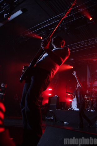 Thursday at Nokia Theatre, March 4, 2009. Photo by Colin Colfer.