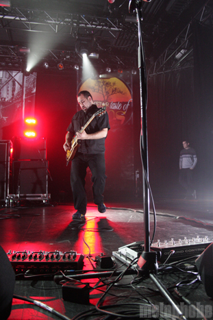 Thursday at Nokia Theatre, March 4, 2009. Photo by Colin Colfer.