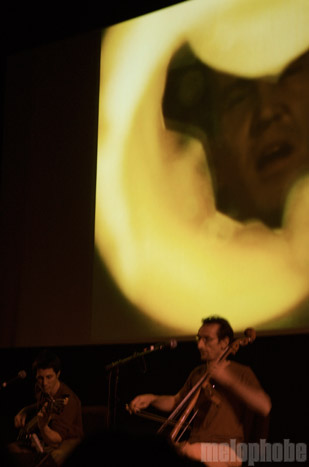 The Books at Miller Theater at Columbia University, April 9, 2009. Photo by Kaylin Rostron.
