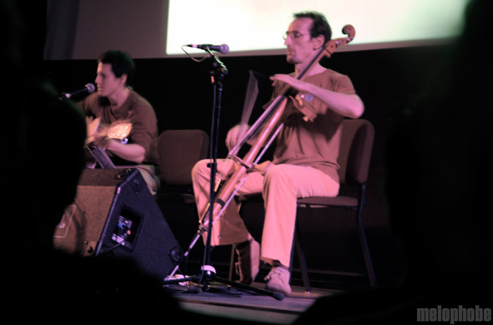 The Books at Miller Theater at Columbia University, April 9, 2009. Photo by Kaylin Rostron.
