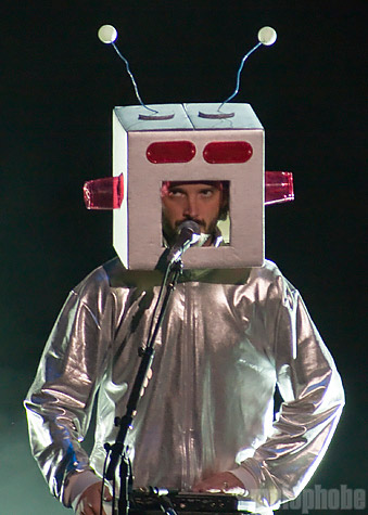 Flight of the Conchords at Tower Theater, April 18, 2009. Photo courtesy of Victoria at www.gothpanda.com.
