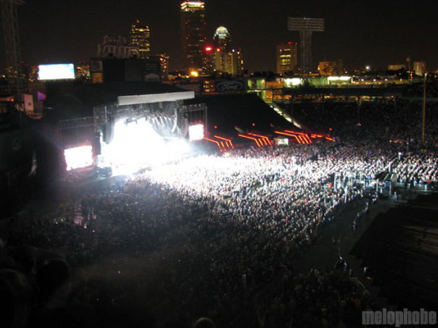 A Phenway Review for Phans at Fenway Park, May 31, 2009. Photo by Dave Pecoraro and Paul Ryan.
