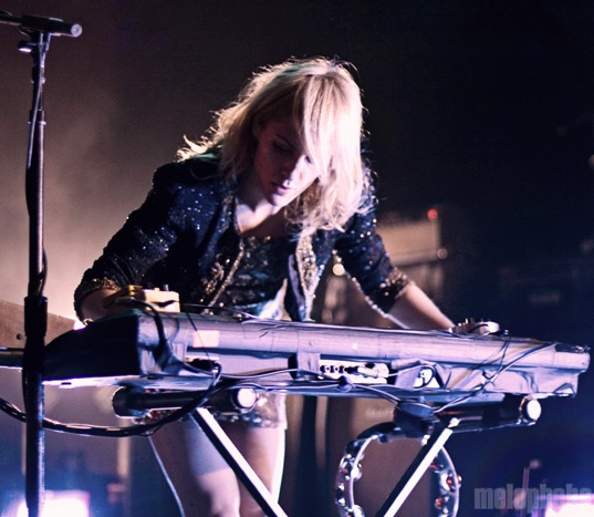 Metric at Showbox Market, June 4, 2009. Photo by Stephanie Guerrero.