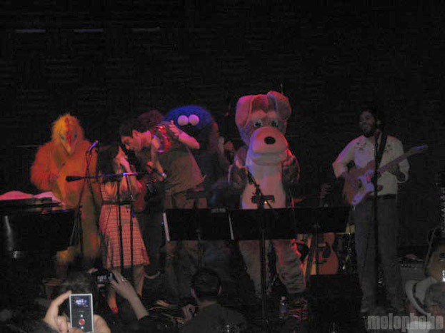 Elizabeth & the Catapult at Joe's Pub, June 11, 2009. Photo by Jeff Tomczek.