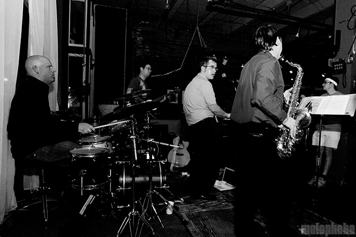 Alan Singley & Pants Machine at Backspace, June 19, 2009. Photo by Angel Priest.