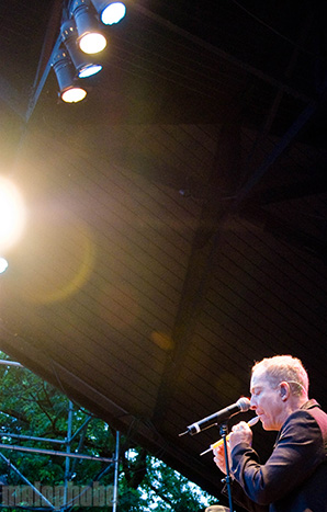 B-52s at Oregon Zoo, June 19, 2009. Photo by Ian McNeil.