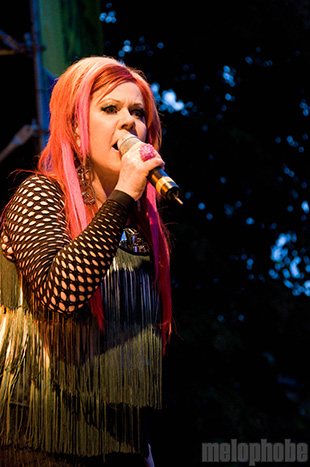 B-52s at Oregon Zoo, June 19, 2009. Photo by Ian McNeil.