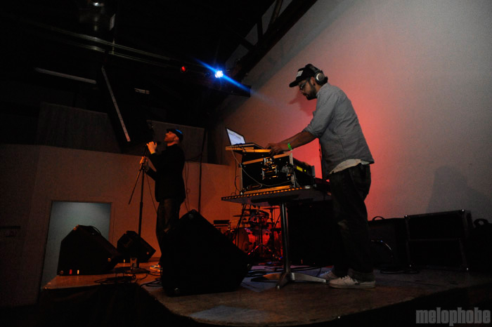 Logan Lynn at Holocene, June 23, 2009. Photo by Angel Priest.