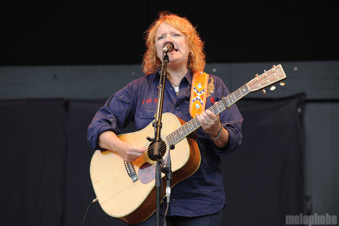 Indigo Girls at Oregon Zoo, July 24, 2009. Photo by Angel Priest and Joshua Bean.
