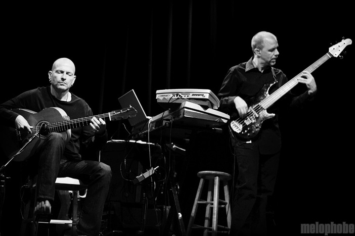 Ottmar Liebert at Aladdin Theater, July 26, 2009. Photo by Alice Falzone.