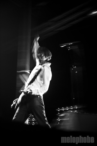 Sonic Youth at Roseland Theater, July 28, 2009. Photo by Lymay Iwasaki.