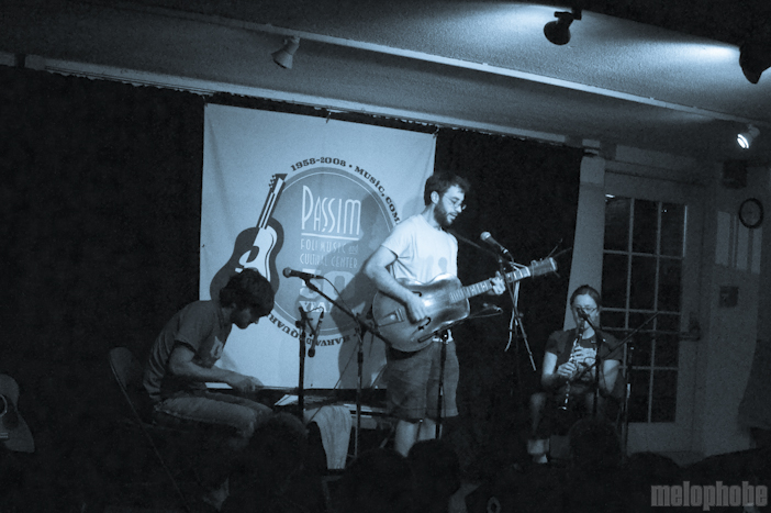 Elijah Wyman at Club Passim, July 30, 2009. Photo by Chris Barth.