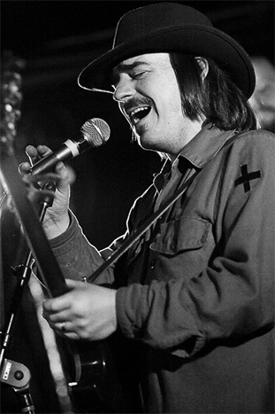 Magnolia Electric Co at Doug Fir Lounge, July 31, 2009. Photo by Tim Bugbee.