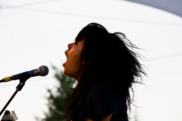 Thao with the Get Down Stay Down at Pendarvis Farm, July 31, 2009. Photo by Ian McNeil and Steve Benoit.