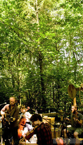 Horse Feathers at Pendarvis Farm, August 1, 2009. Photo by Ian McNeil and Steve Benoit.