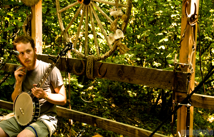Horse Feathers at Pendarvis Farm, August 1, 2009. Photo by Ian McNeil and Steve Benoit.