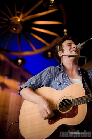Joe Pug at Pendarvis Farm, August 1, 2009. Photo by Ian McNeil and Steve Benoit.
