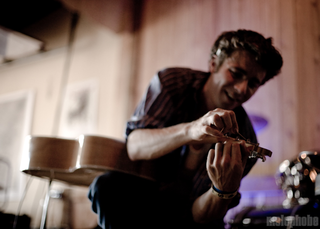 Joe Pug at Pendarvis Farm, August 1, 2009. Photo by Ian McNeil and Steve Benoit.