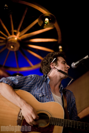 Joe Pug at Pendarvis Farm, August 1, 2009. Photo by Ian McNeil and Steve Benoit.