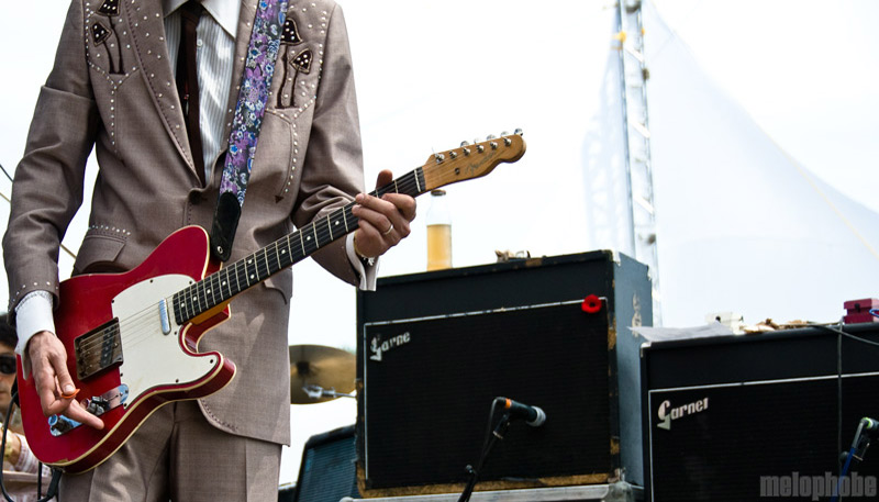 The Sadies at Pendarvis Farm, August 1, 2009. Photo by Ian McNeil and Steve Benoit.