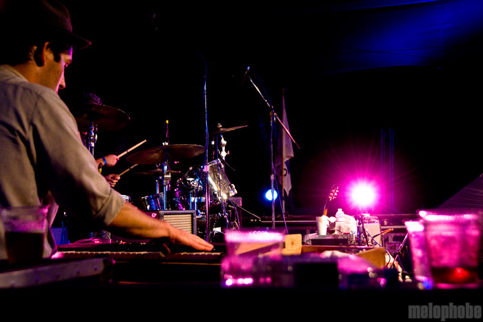 Dr. Dog at Pendarvis Farm, August 1, 2009. Photo by Ian McNeil and Steve Benoit.
