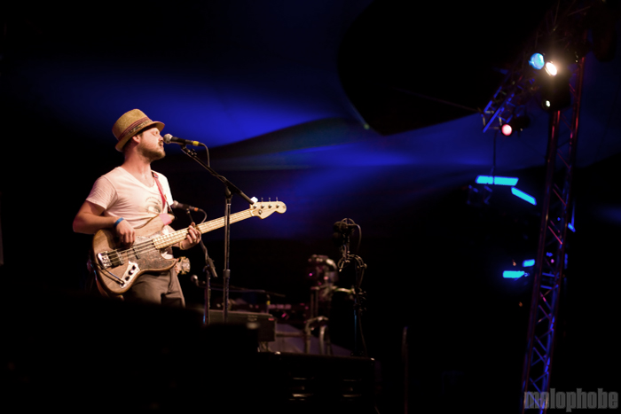 Dr. Dog at Pendarvis Farm, August 1, 2009. Photo by Ian McNeil and Steve Benoit.