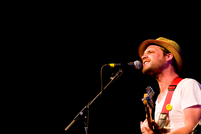 Dr. Dog at Pendarvis Farm, August 1, 2009. Photo by Ian McNeil and Steve Benoit.