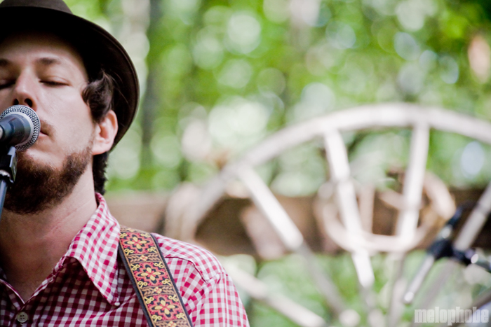 Vetiver at Pendarvis Farm, August 2, 2009. Photo by Ian McNeil and Steve Benoit.