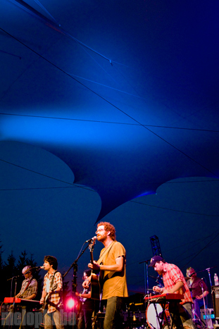Blitzen Trapper at Pendarvis Farm, August 2, 2009. Photo by Ian McNeil and Steve Benoit.