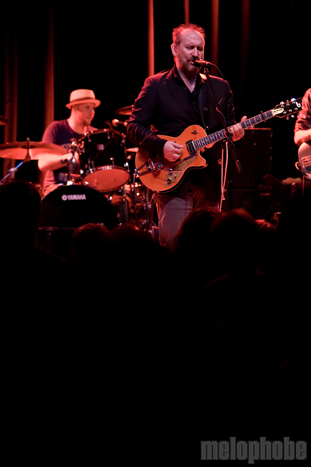 Colin Hay at Aladdin Theater, August 7, 2009. Photo by Steve Benoit.