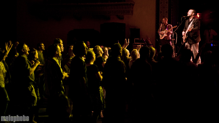 Colin Hay at Aladdin Theater, August 7, 2009. Photo by Steve Benoit.