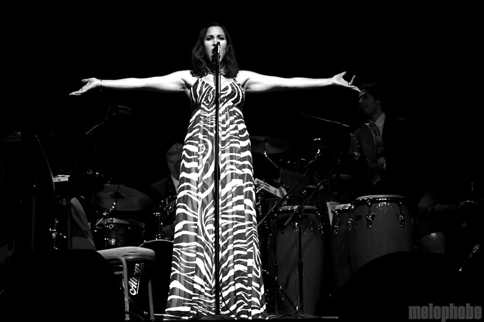 Pink Martini at Oregon Zoo, September 6, 2009. Photo by Angel Priest.