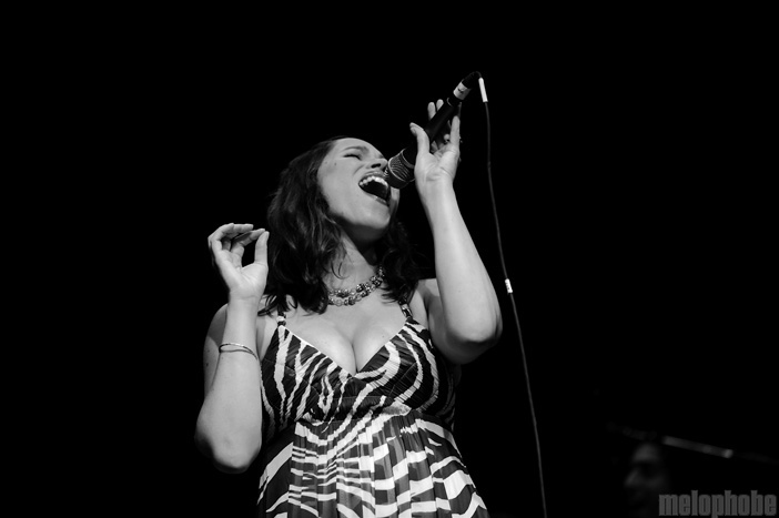 Pink Martini at Oregon Zoo, September 6, 2009. Photo by Angel Priest.