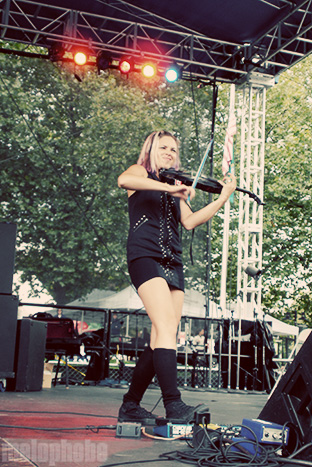 Bumbershoot 2009 - Day Three at Seattle Center, September 7, 2009. Photo by Mollyrose Sommer.