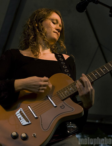 Anomie Belle at Seattle Center, September 7, 2009. Photo by Nicole Kristek.