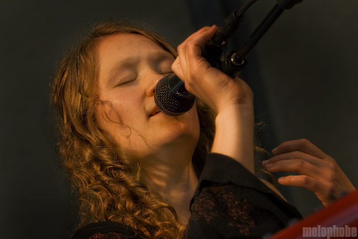 Anomie Belle at Seattle Center, September 7, 2009. Photo by Nicole Kristek.
