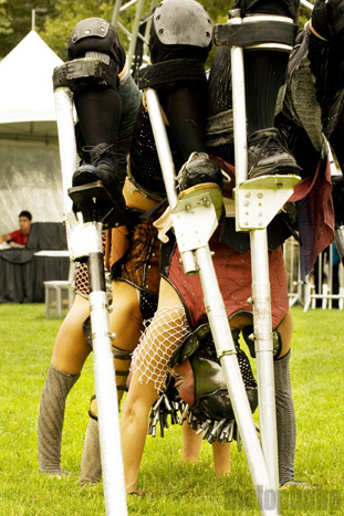 Flexion at Seattle Center, September 7, 2009. Photo by Nicole Kristek.