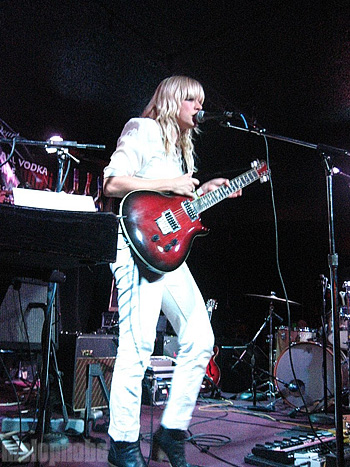 Tu Fawning at Berbati's Pan, September 17, 2009. Photo by Carrie Johnston.