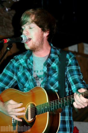 Greg Holden at The Parish, September 28, 2009. Photo by Holly Hajari.