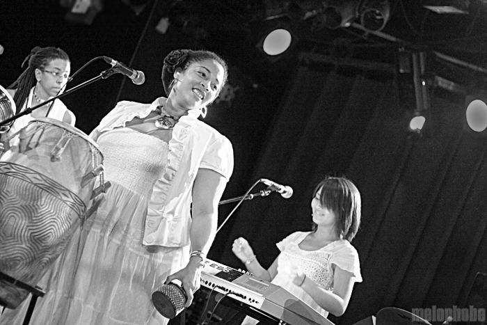 Zili Misik at Paradise Rock Club, October 12, 2009. Photo by Beth Freeman Doreian.