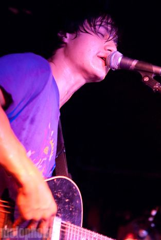 The Dodos at Middle East Downstairs, October 15, 2009. Photo by Ben Gebo.