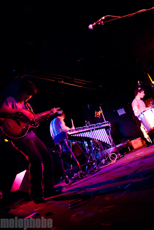 The Dodos at Middle East Downstairs, October 15, 2009. Photo by Ben Gebo.