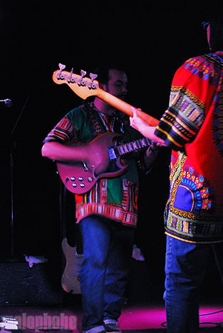 Dan Melchior at Berbati's Pan, October 17, 2009. Photo by Colin McLaughlin.