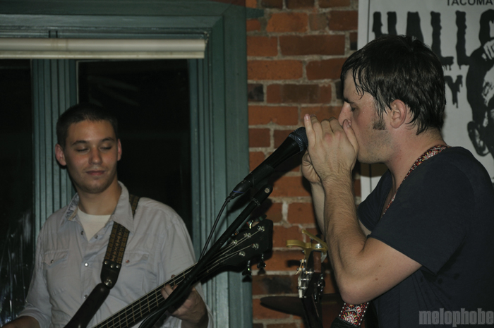 Kris Orlowski Band & Interview at Spar, October 17, 2009. Photo by Cathleen Robertson.