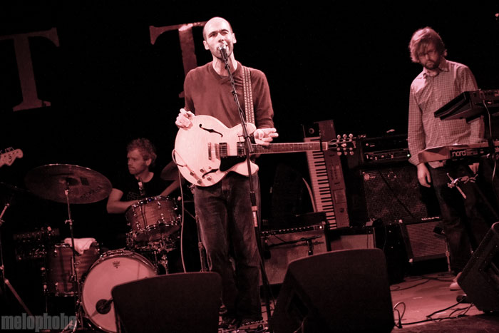 Josh Ottum at Tractor Tavern, October 22, 2009. Photo by Katie Gregory.